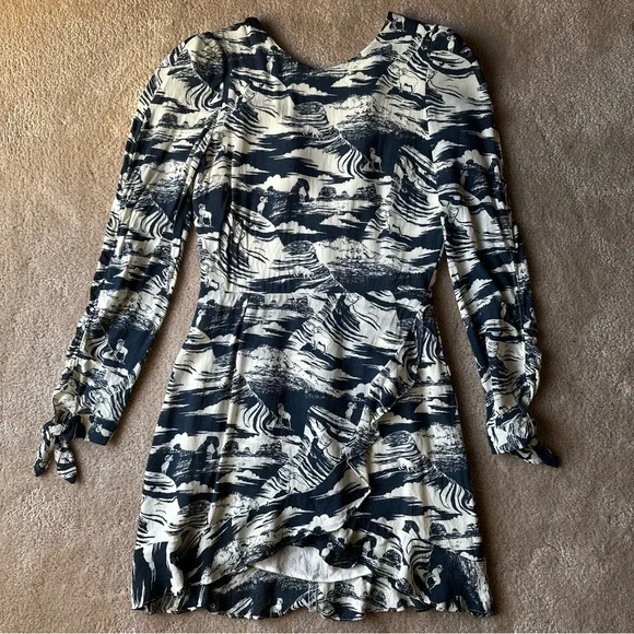 Reformation Blue and White Long Sleeve Dress - Picture 1 of 3